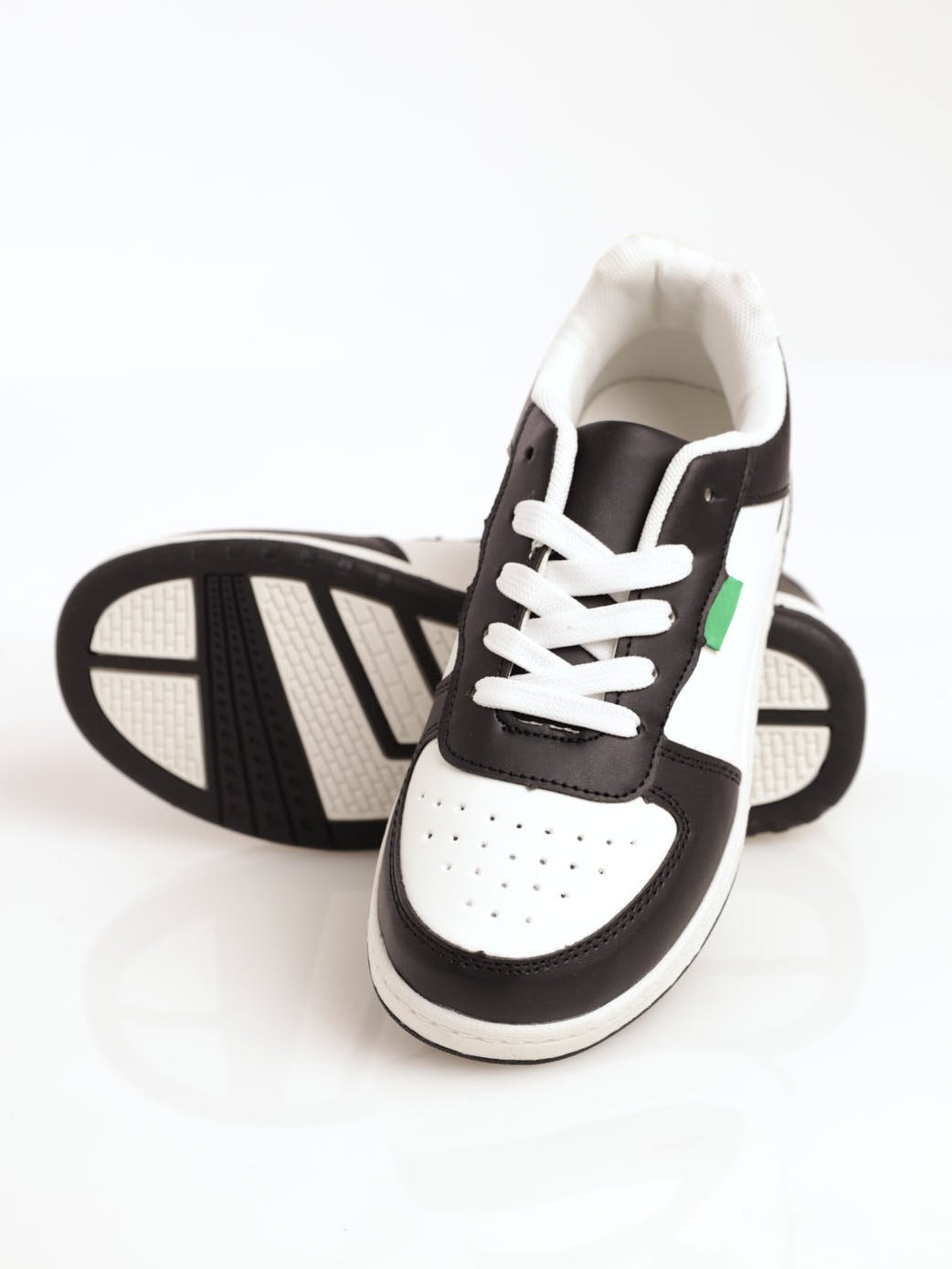 Boys Multi Block Sneaker - Black