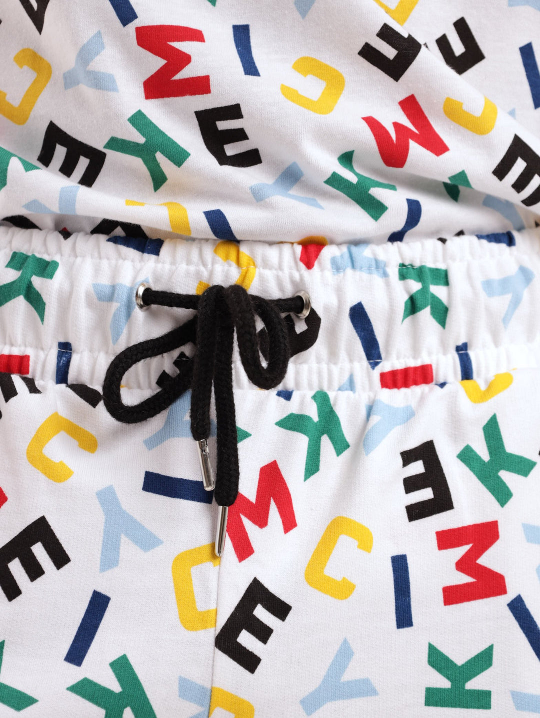 Men's Mickey Alphabet Printed Short - White