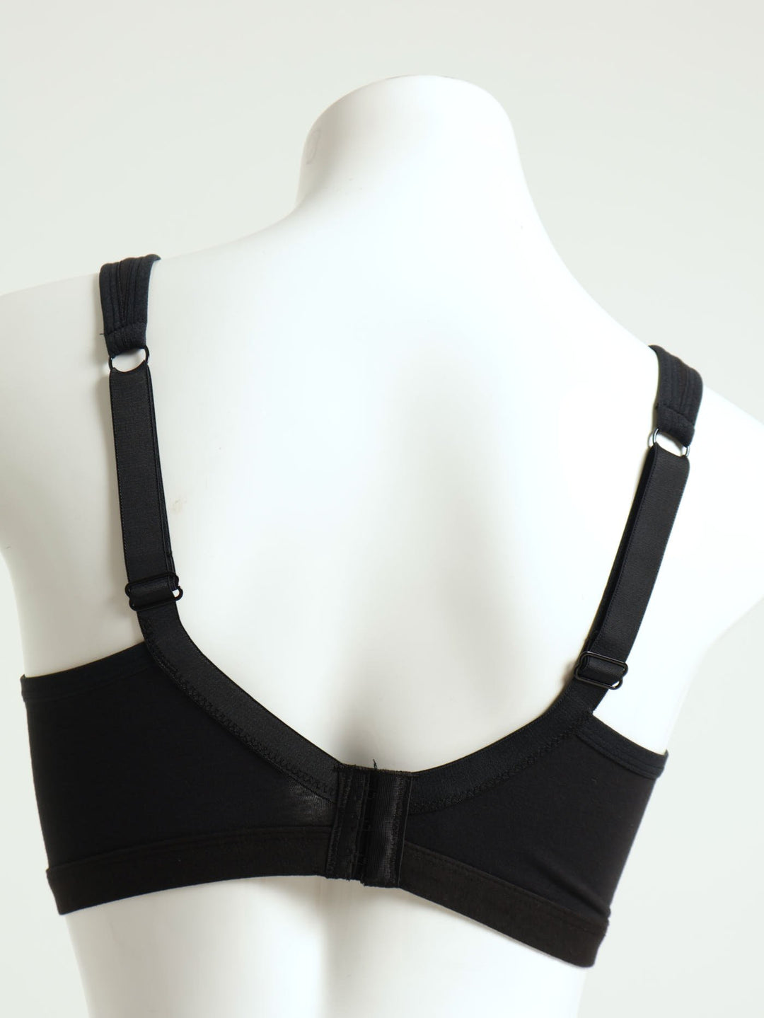 Full Support Cotton Rich Wireless Sports Bra - Black