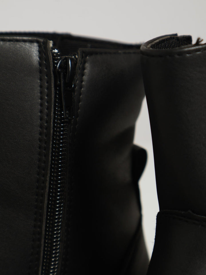 Girls Chunky Chelsea Boot - Black