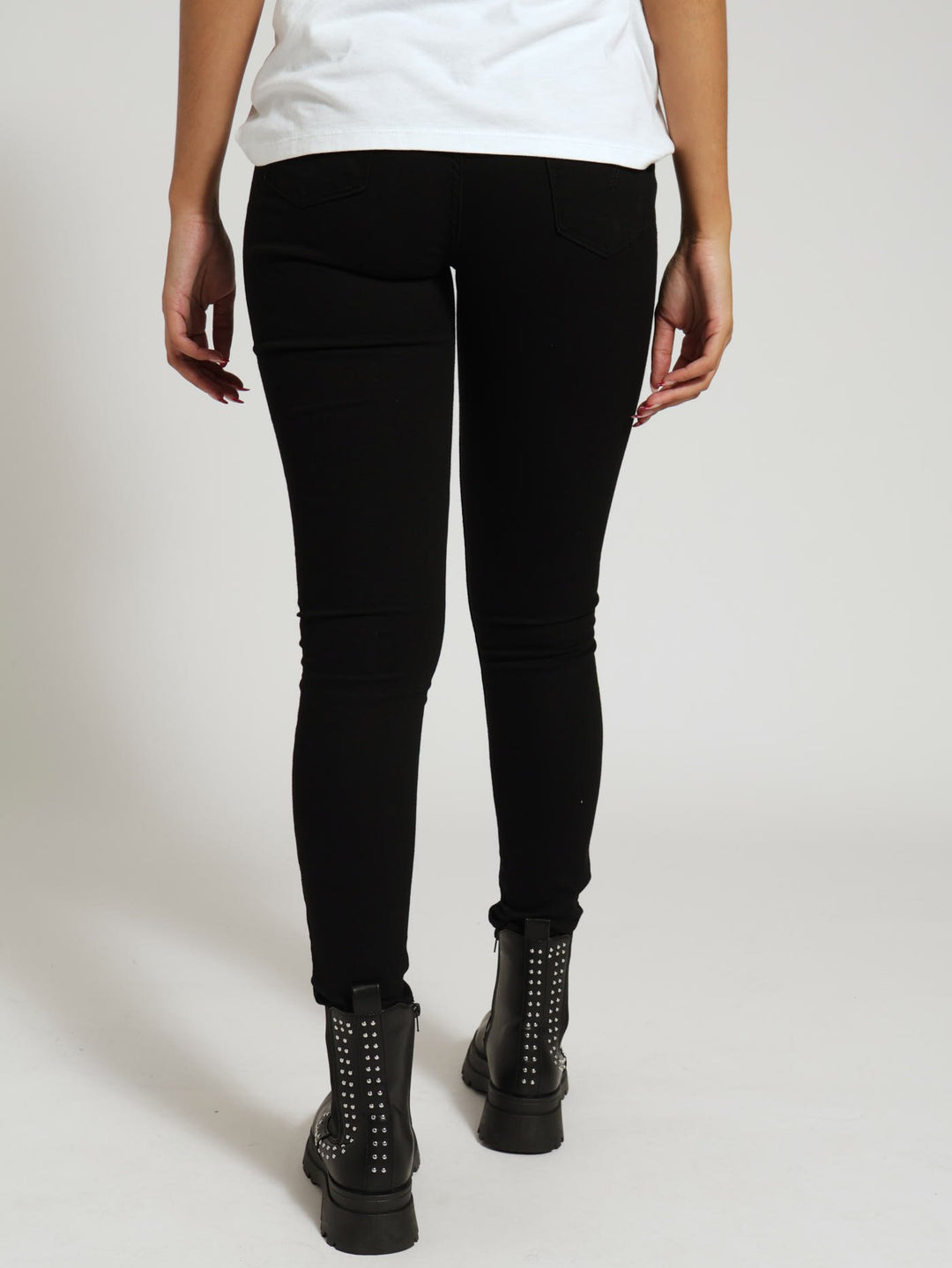 Curvy Hi-Rise Super Skinny Denim Jean - Black