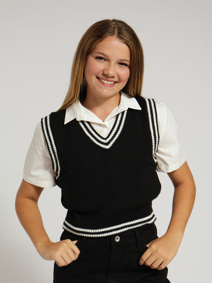 Girls V-Neck Vest Pullover - Black