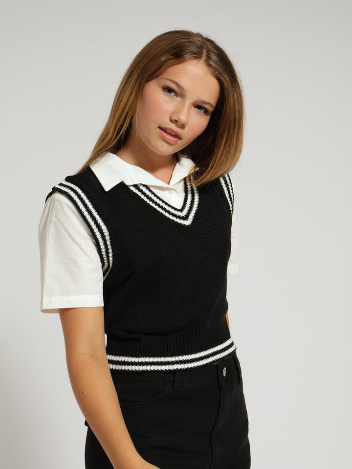 Girls V-Neck Vest Pullover - Black