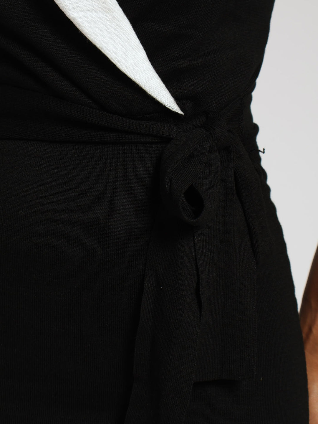 Collared Wrap Knit Midi Dress - Black/Cream