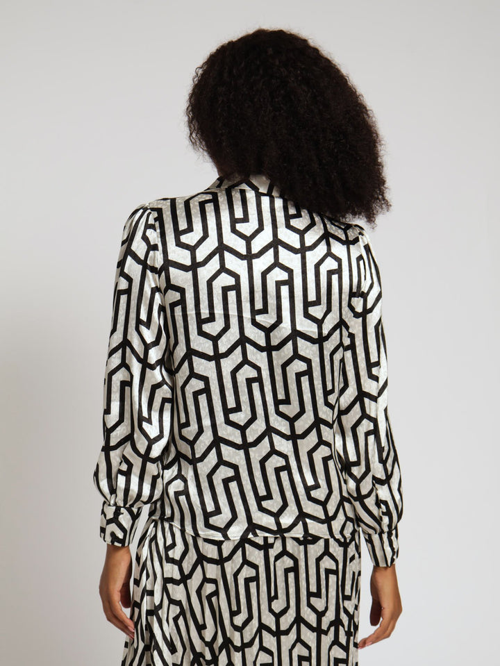 Long Sleeve Ruffle Tie Up Shirt - Black/Beige