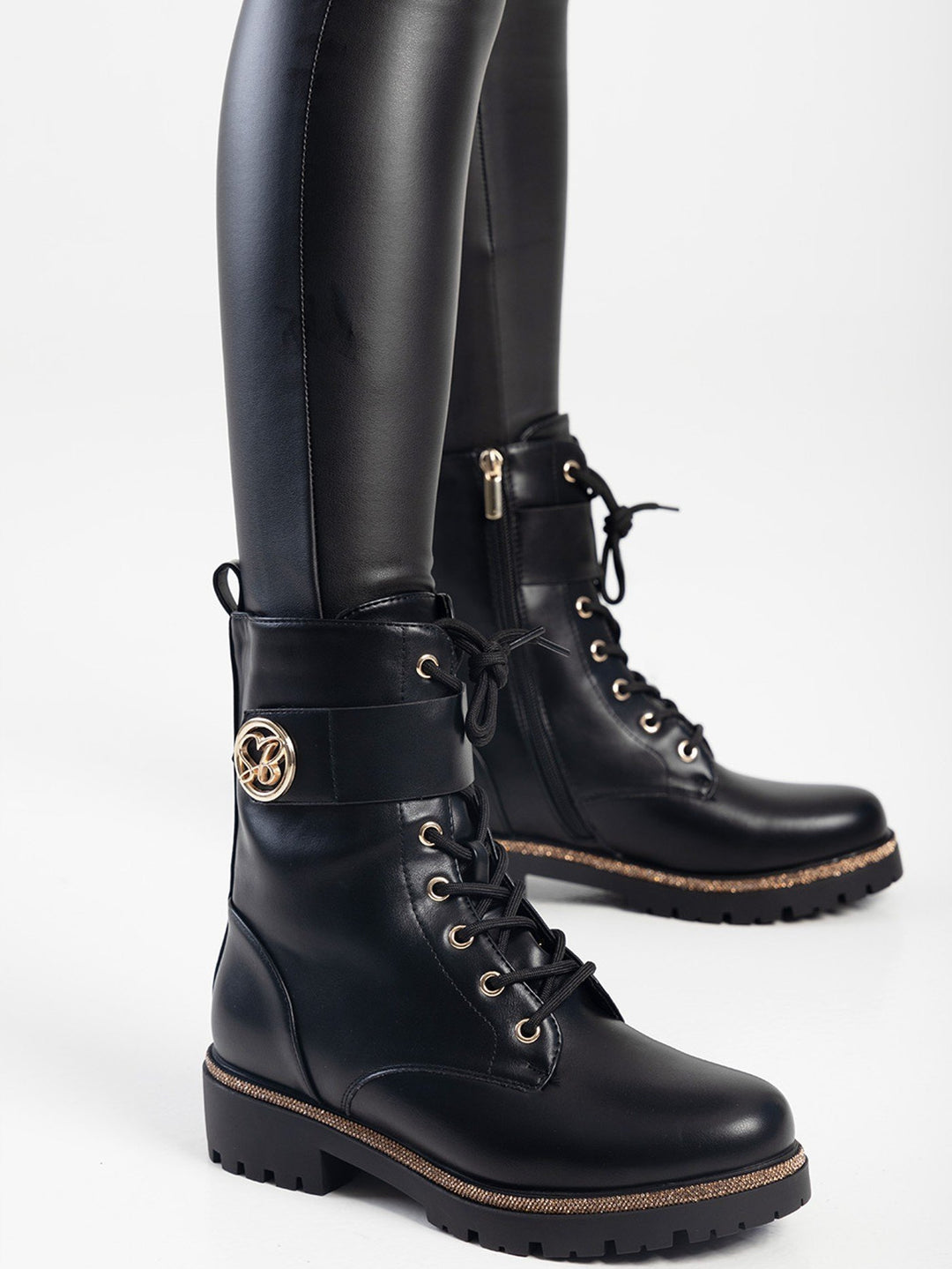 Janie Chunky Boot - Black