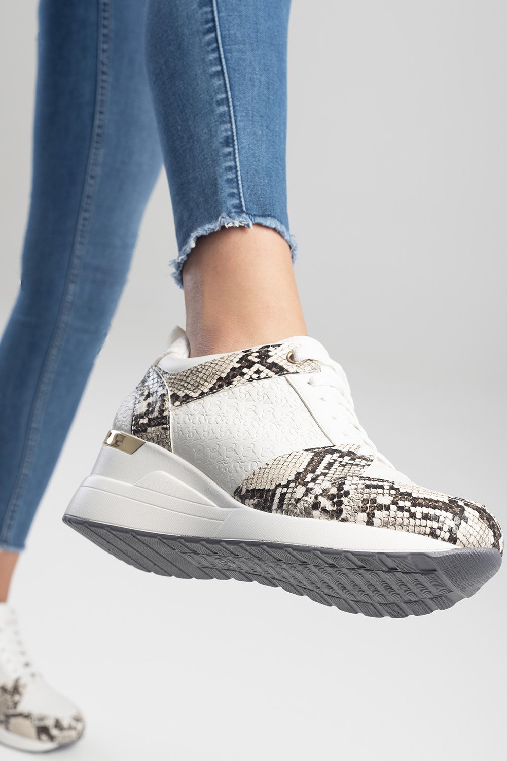 Ladies Wedge On Repeat Sneaker - White