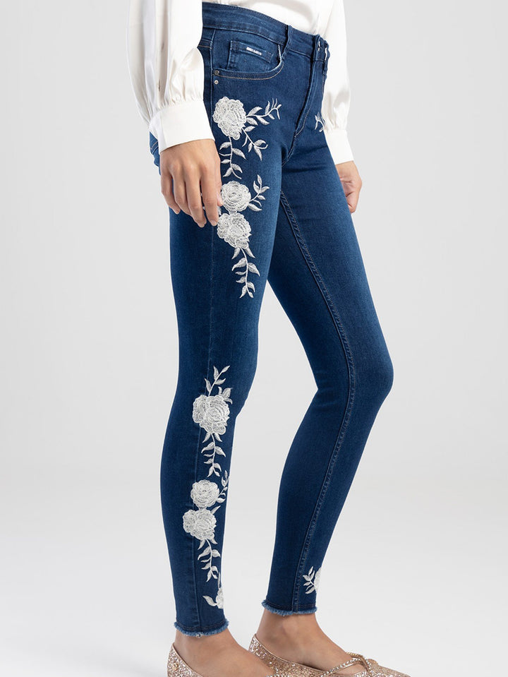 Axel Denim Jean With Side Embroidery - Dark Blue