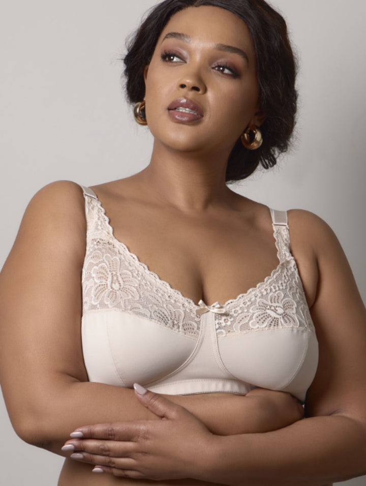 2 Pack Lace Wireless Bra - Beige/Black