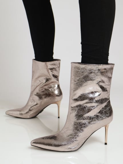 Lyrical Crackle Pu Pointed Toe Boot - Pewter