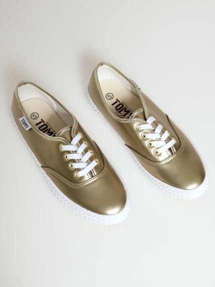 Kelsey Lace Up Lo Sneaker - Gold