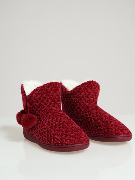 Cable Knit Slipper Bootie With Pompoms - Berry