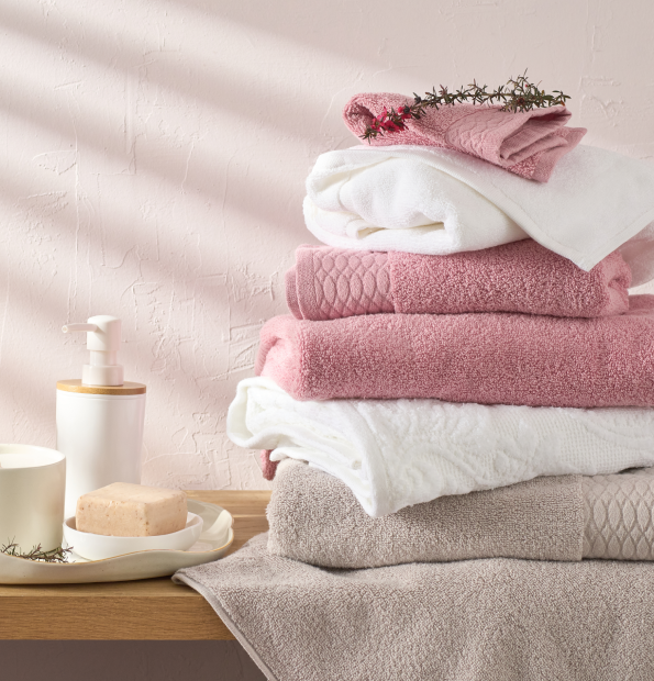 Transform your bathroom into a spa-like sanctuary. Shop the wide range of towels, bath mats, storage containers, soap dispensers and bathroom accessories from. 
